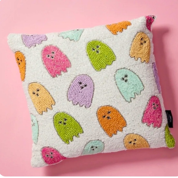 Other - 👻NEW BEADED GHOST PILLOW👻